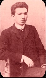 Vasile P&acirc;rvan &icirc;n timpul studentiei