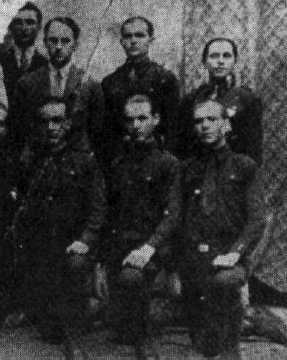 Infiintarea primelor Fr�tii de Cruce