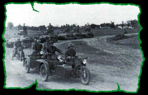 Trupe motorizate rom�ne, ad�nc in teritoriul inamic...